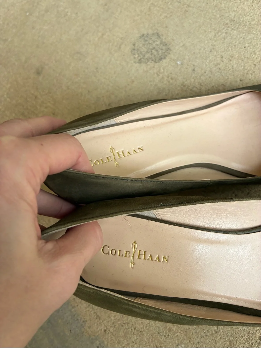 Cole Haan Jocelyn Olive Suede Peep-Toe Espadrille Wedge Heels size 8.5